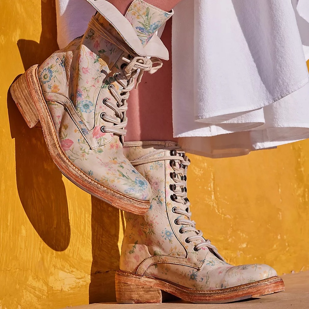 Free People leather Santa Fe boots, ivory floral, size 39